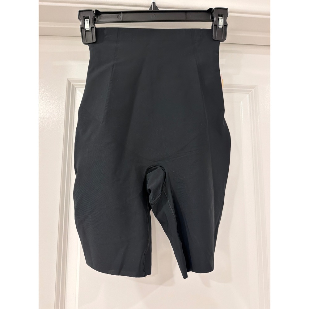 Auden Firm Support High-Waisted Sculpting Shorts Womens Size Medium Black NWT